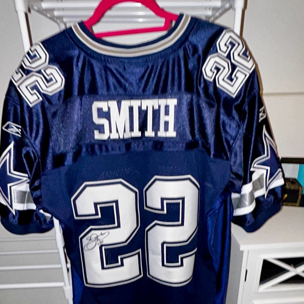 🏈Say What?! Who? 🫨Autographed Emmitt Smith Reebok NFL Jersey Number 22! - Picture 12 of 16